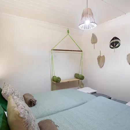 Holiday home Casa Das Camelias Tortas Castanheira de Pera