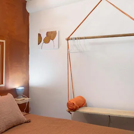 Casa Das Camelias Tortas Holiday home *