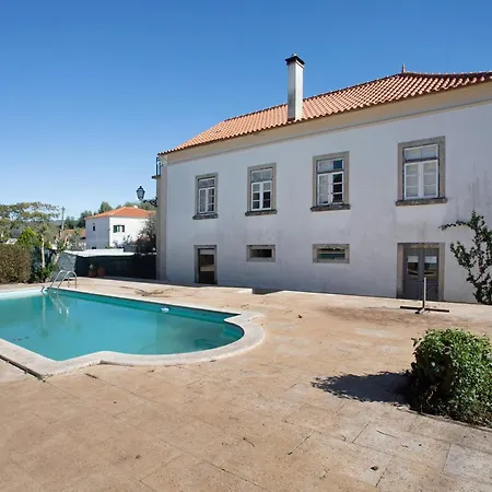 Casa Das Camelias Tortas Holiday home Castanheira de Pera