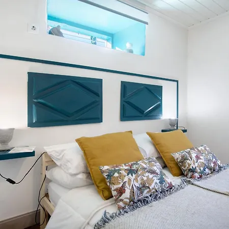 Casa Das Camelias Tortas Holiday home *